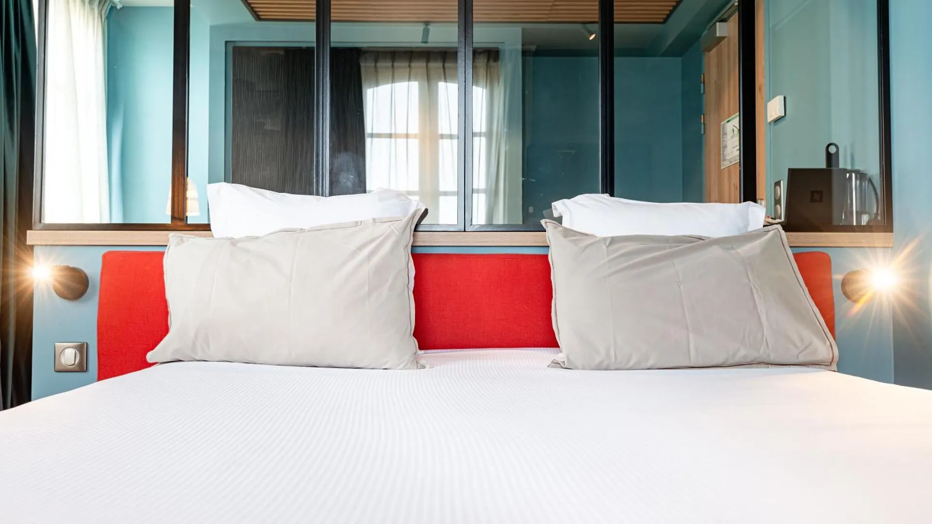 Hotel De La Cite Saint-Malo 3*,
