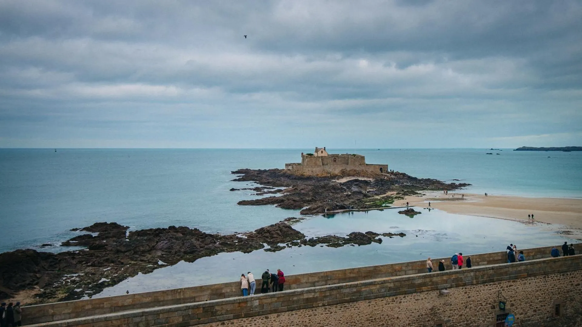 Hotel De La Cite Saint-Malo 3*,  Frankrike